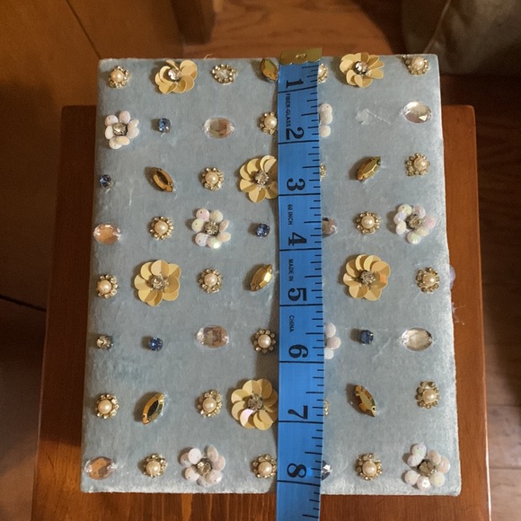 DAISY FUENTES - Gorgeous Blue Jeweled Jewelry Box - Picture 10 of 16